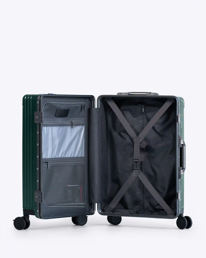 Carry-On: All-in-One 19" - Image 33