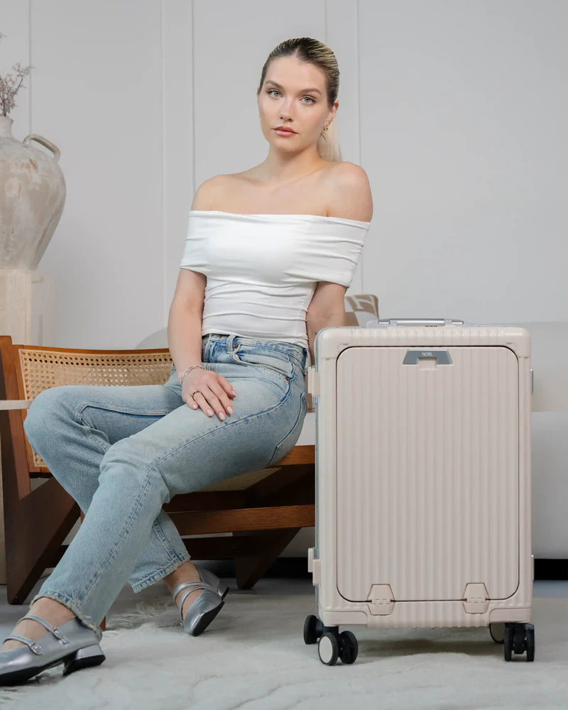 Carry-On: All-in-One 19" - Image 36