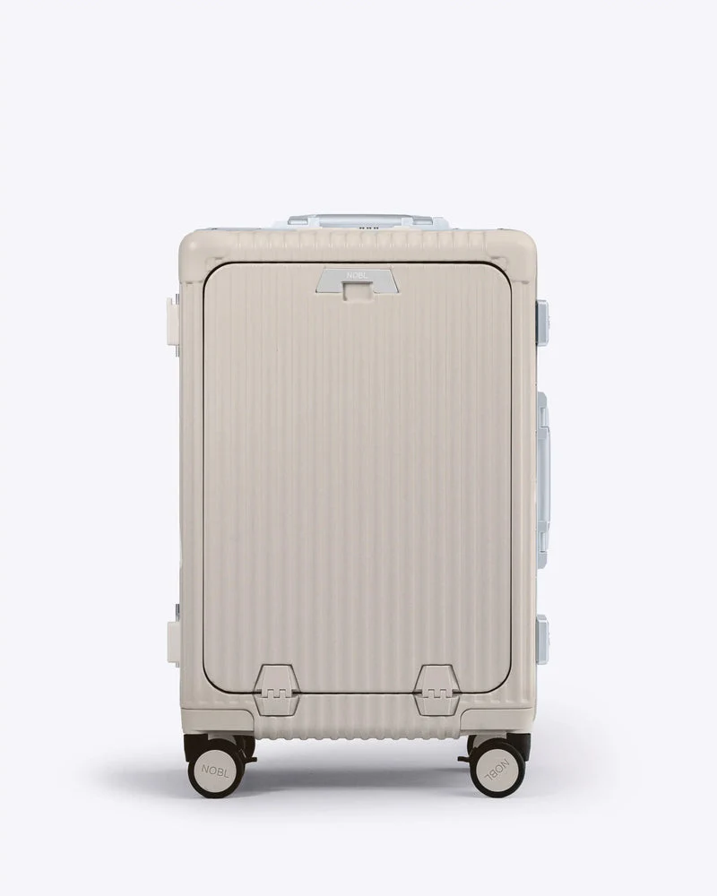 Carry-On: All-in-One 19" - Image 38