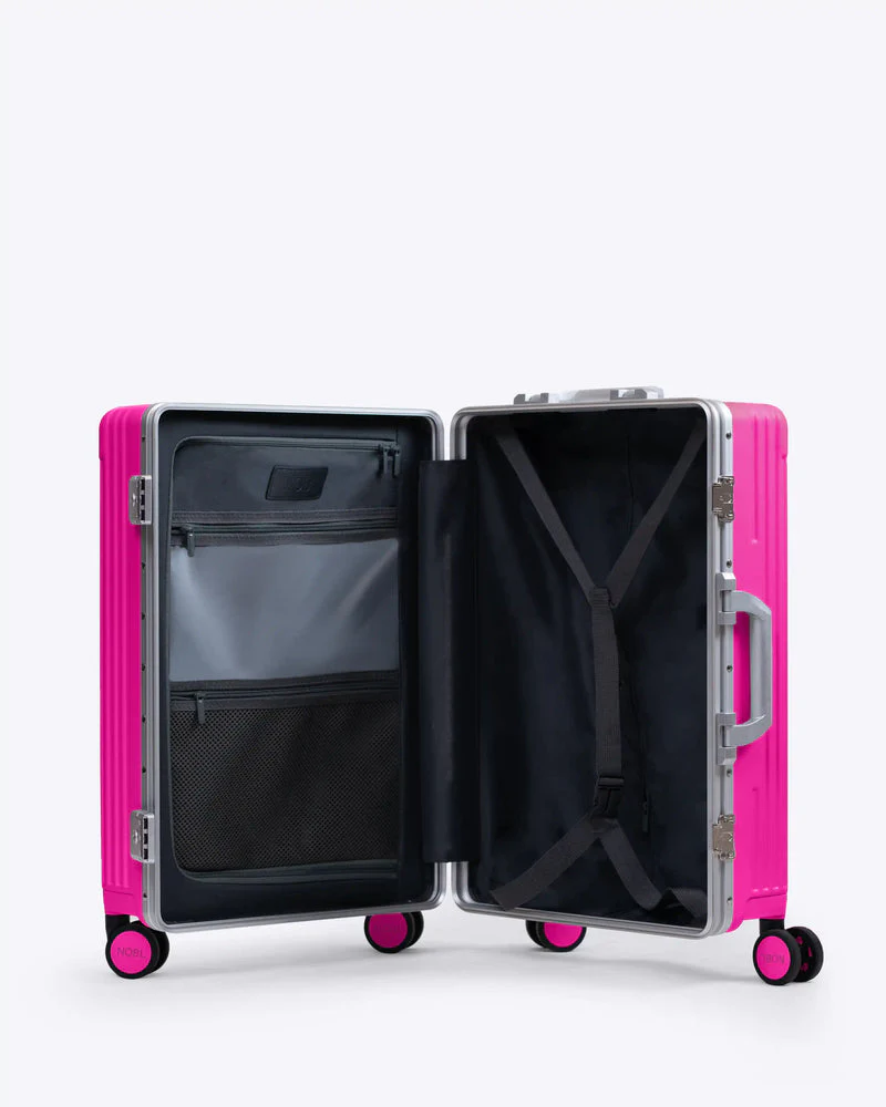 Carry-On: All-in-One 19" - Image 68