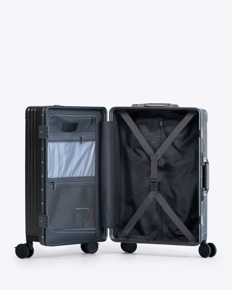 Carry-On: All-in-One 19" - Image 7