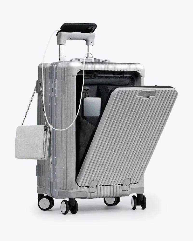 Carry-On: All-in-One 19" - Image 78