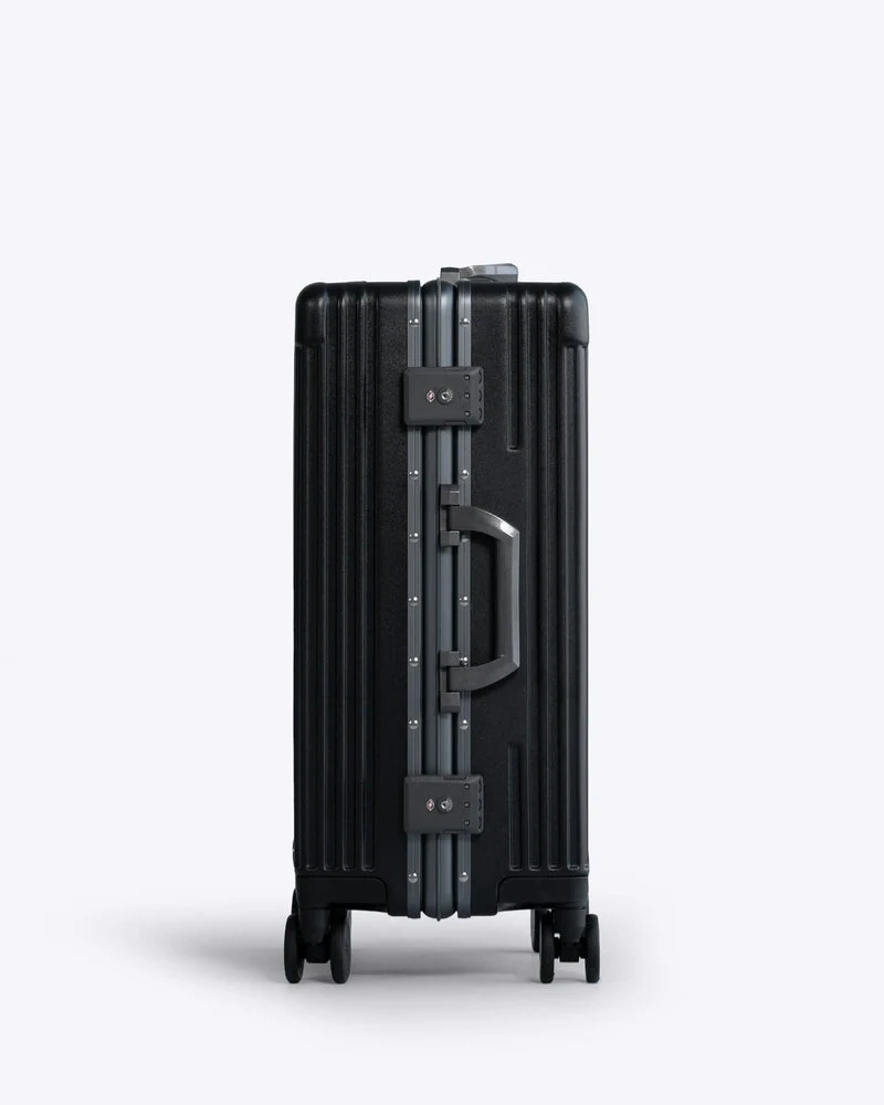 Carry-On: All-in-One 19" - Image 8