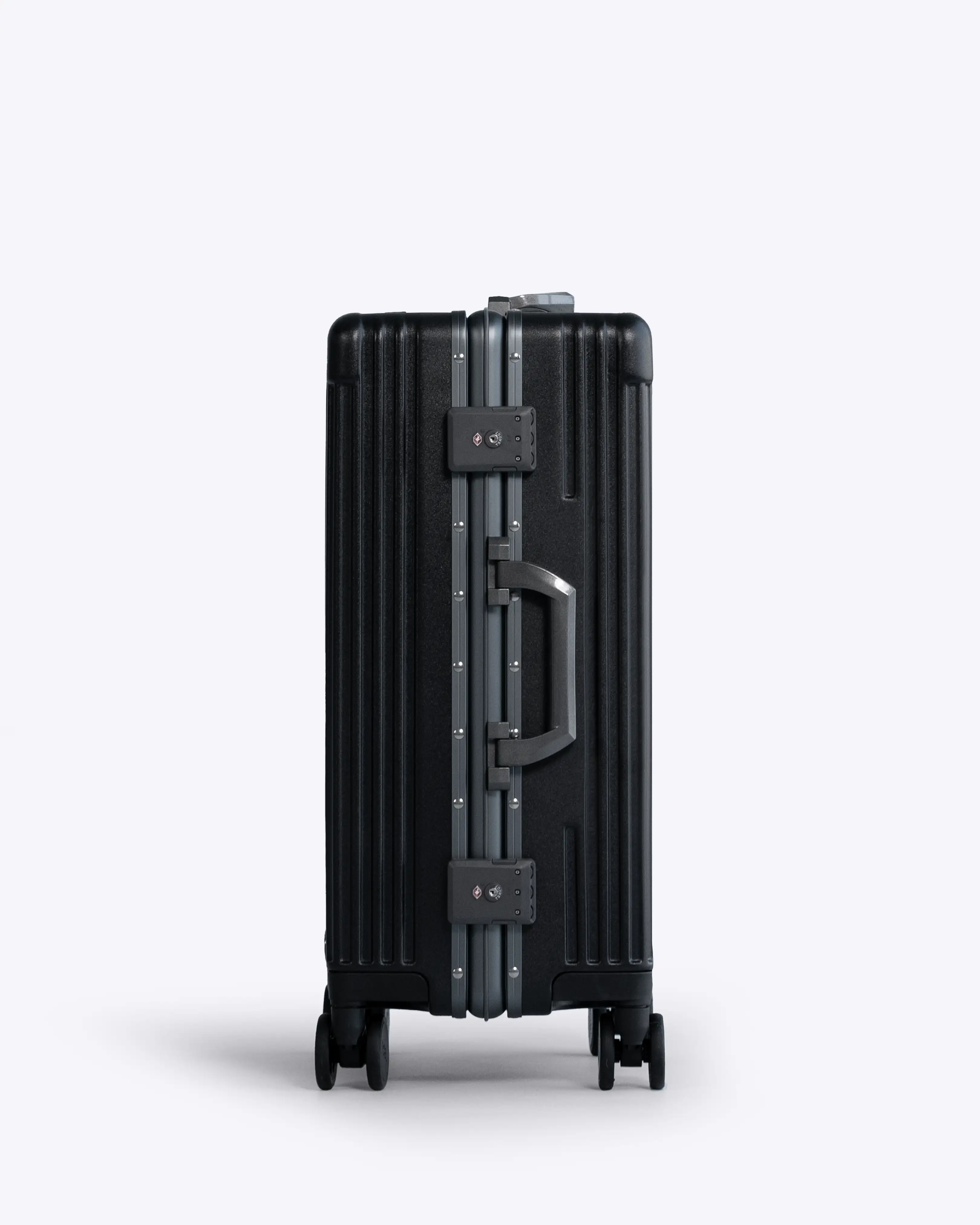 Carry-On: All-in-One - Image 6