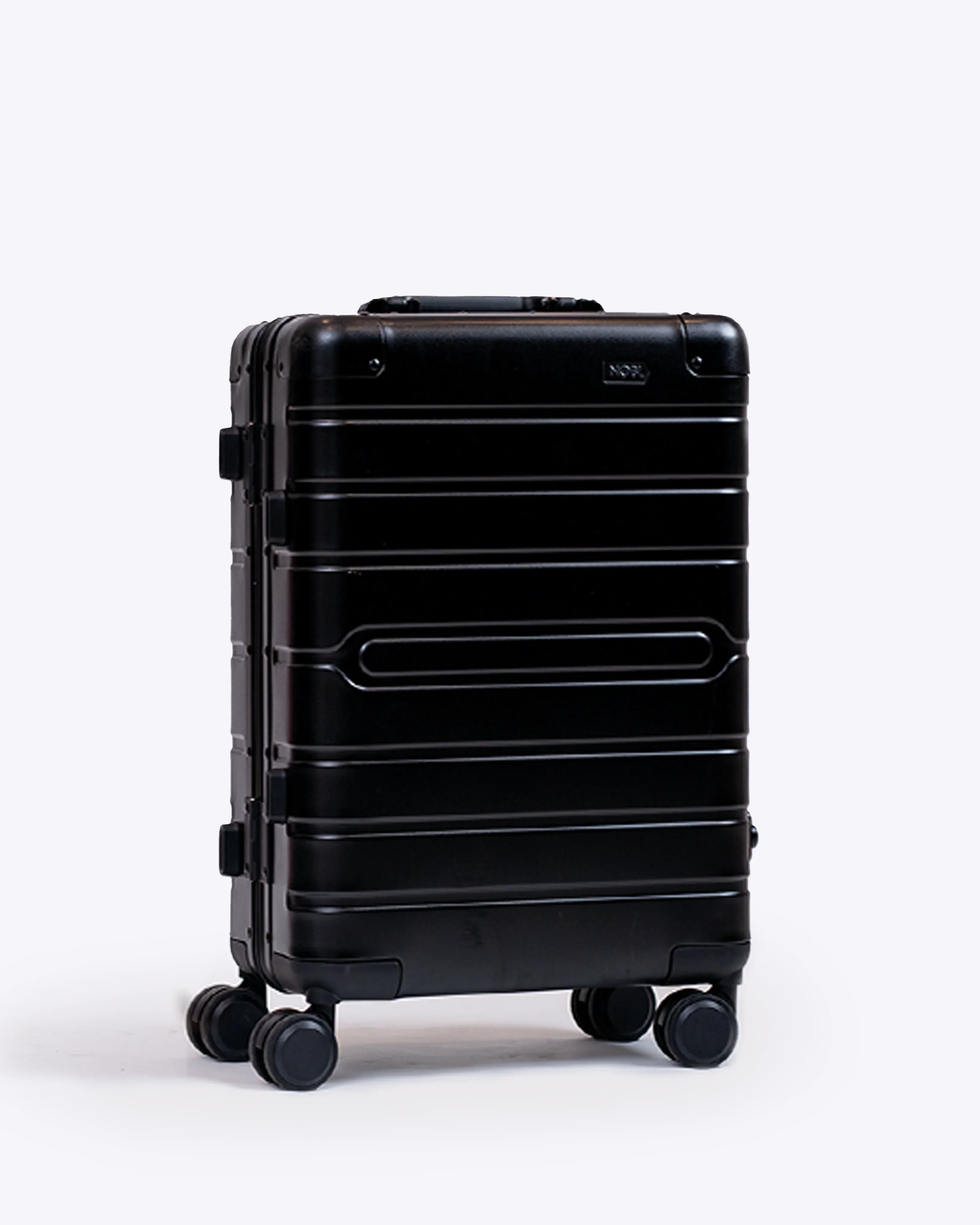 Carry-On: Aluminum - Image 10
