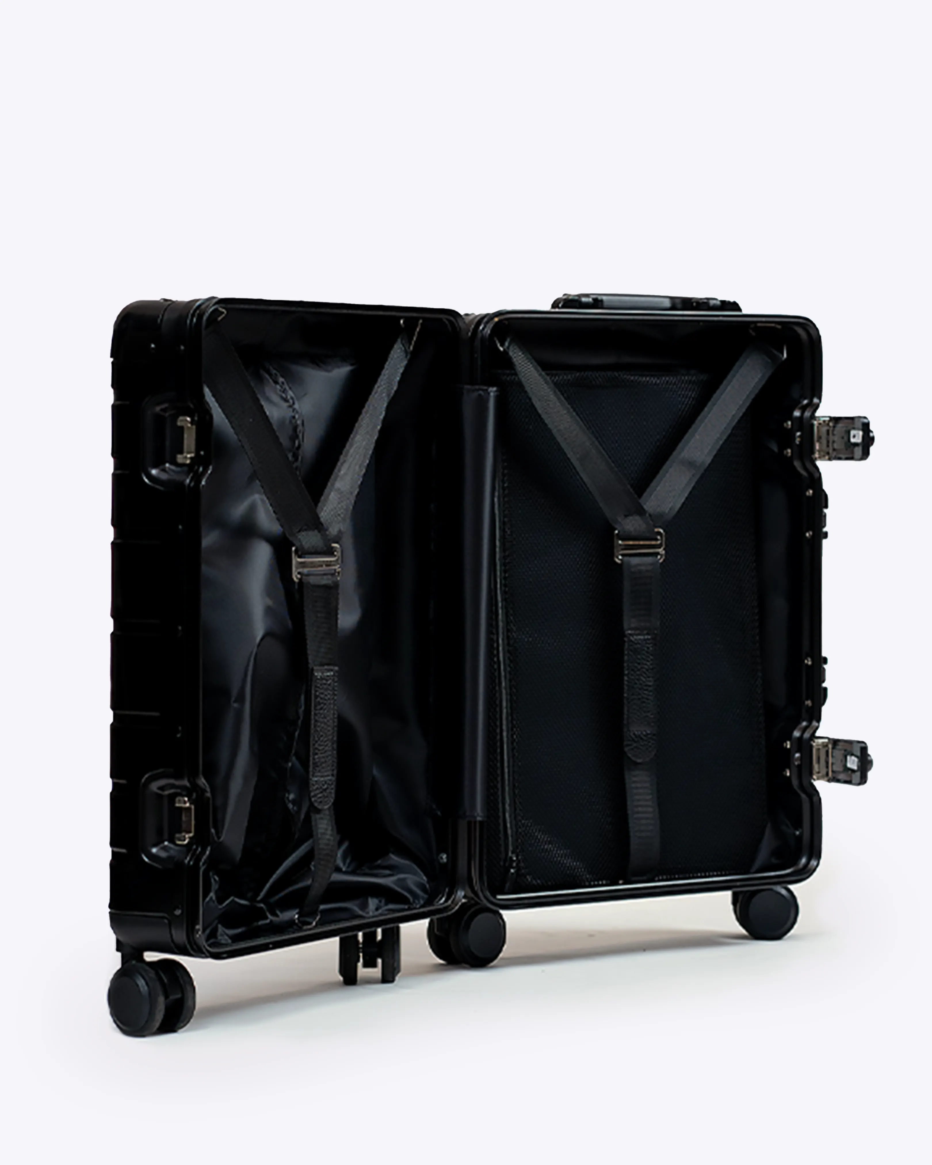 Carry-On: Aluminum - Image 11