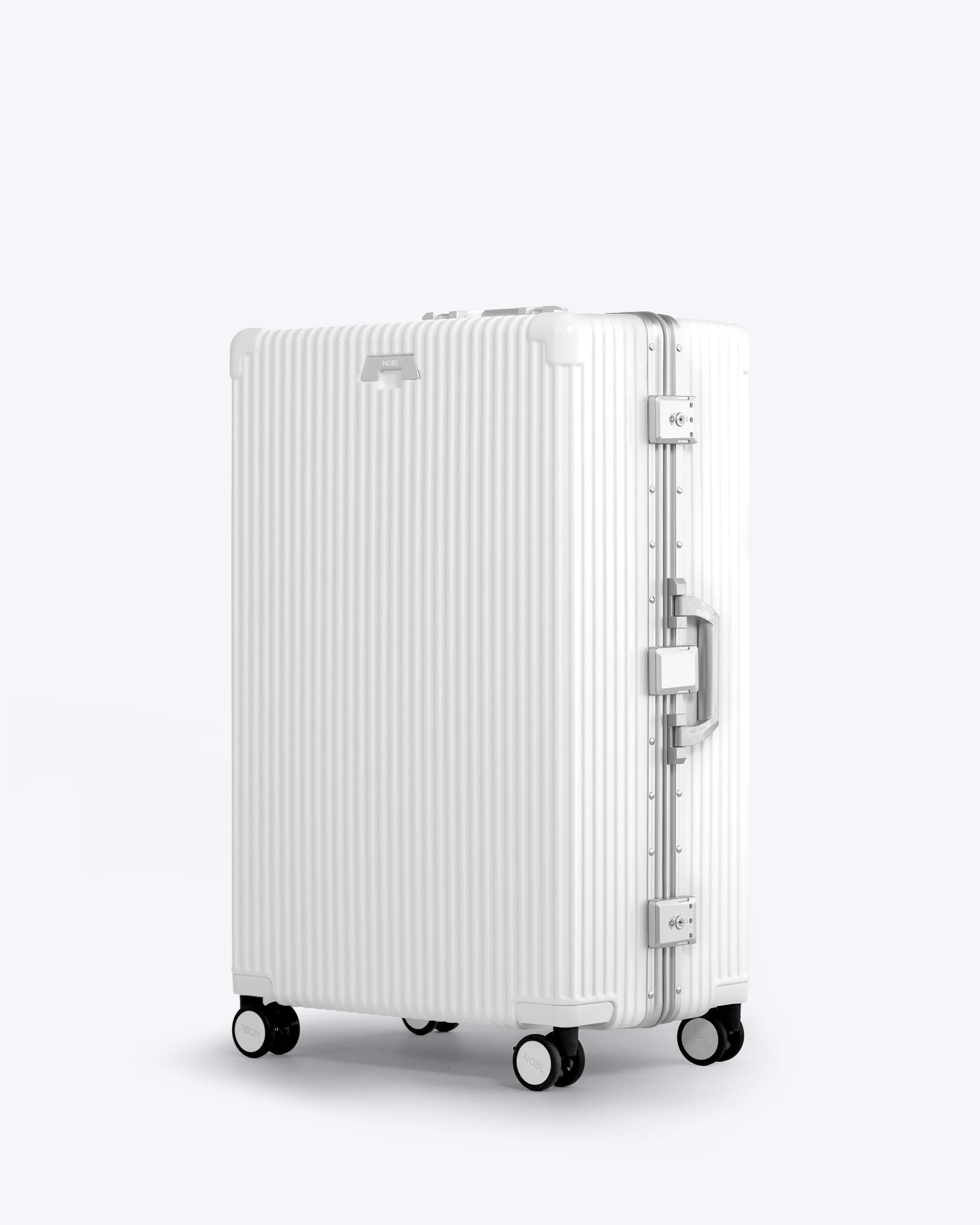 Check-in: All-in-One 28" - Image 13