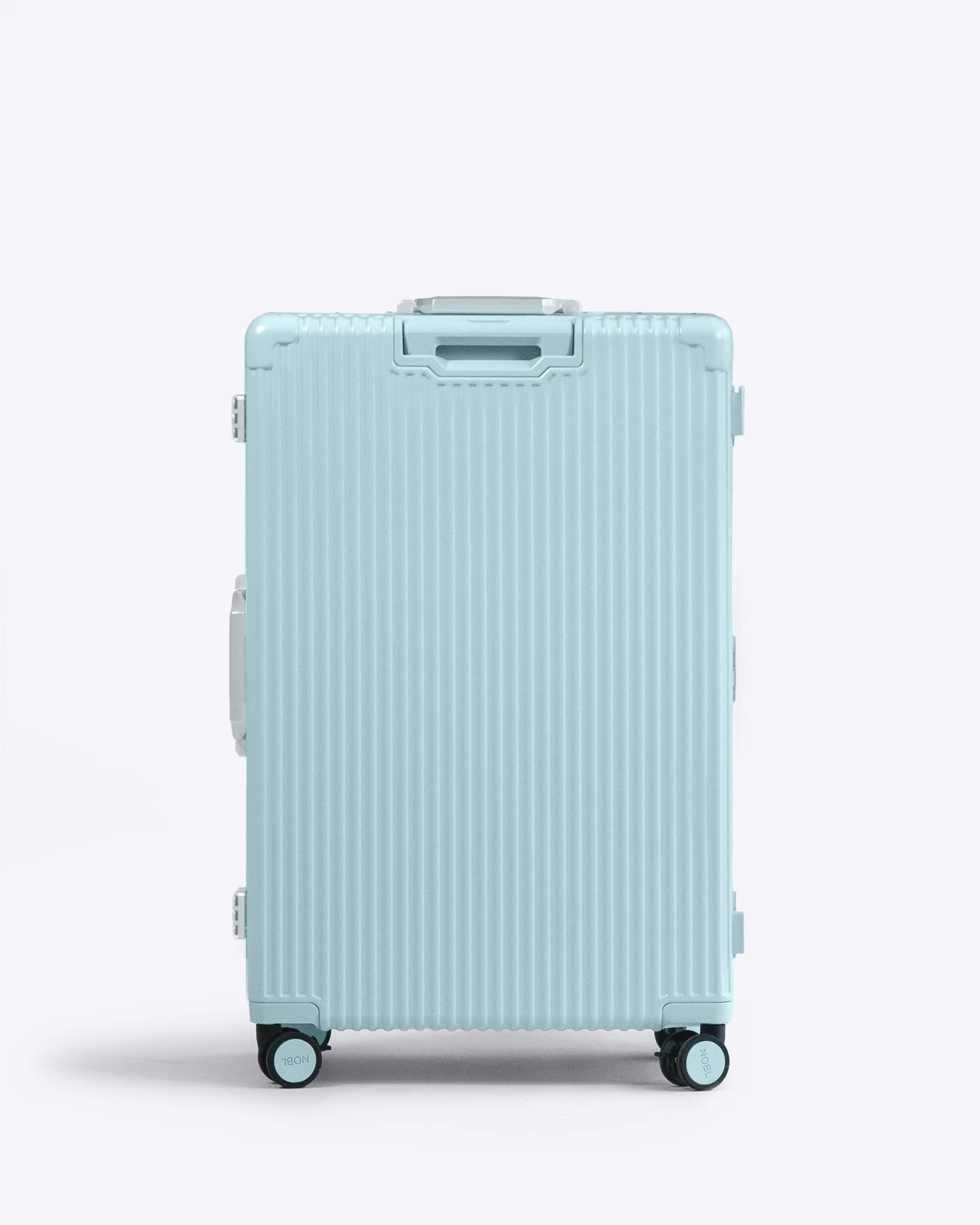 Check-in: All-in-One 28" - Image 31