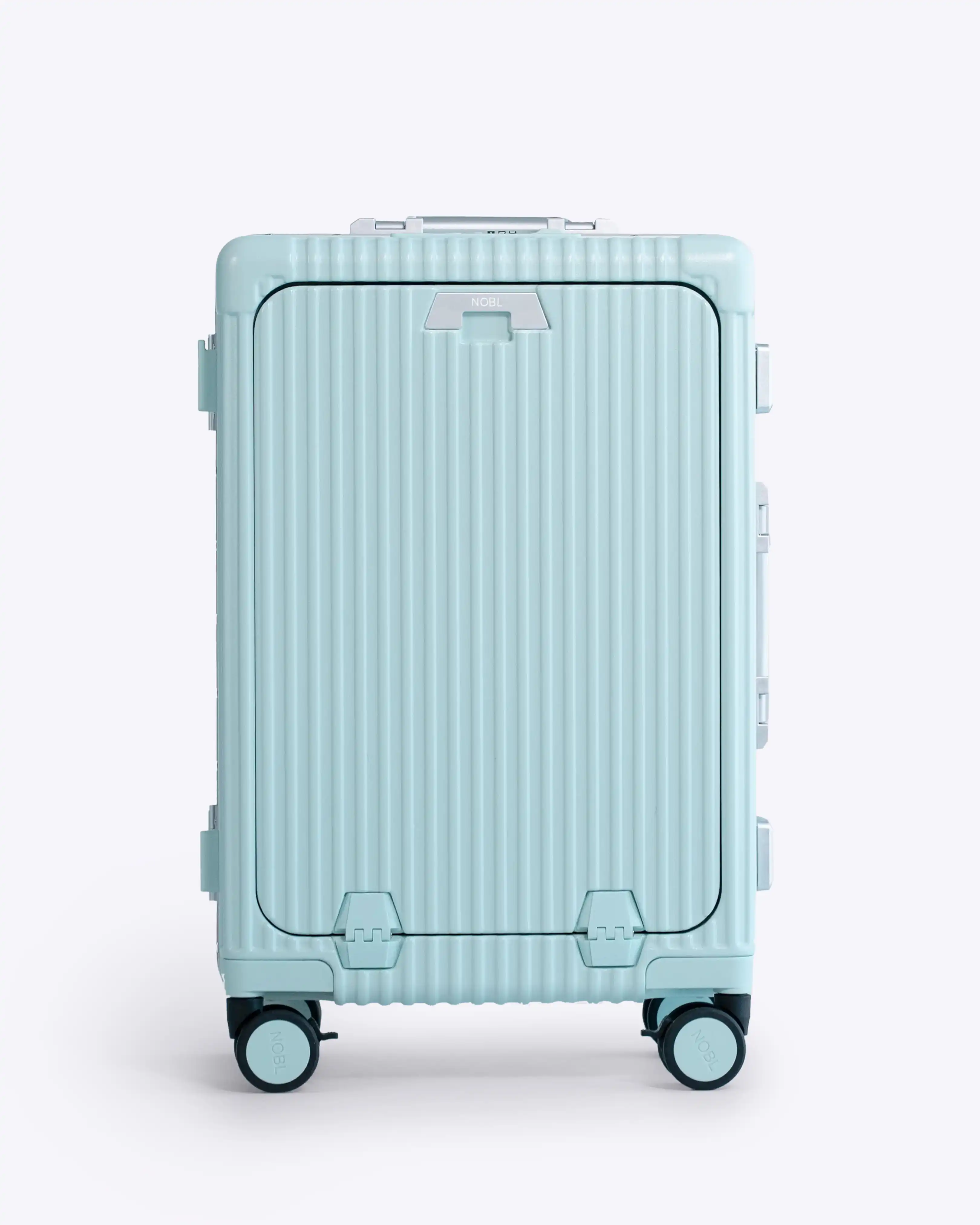 Check-in Medium: All-in-One 24" - Image 40